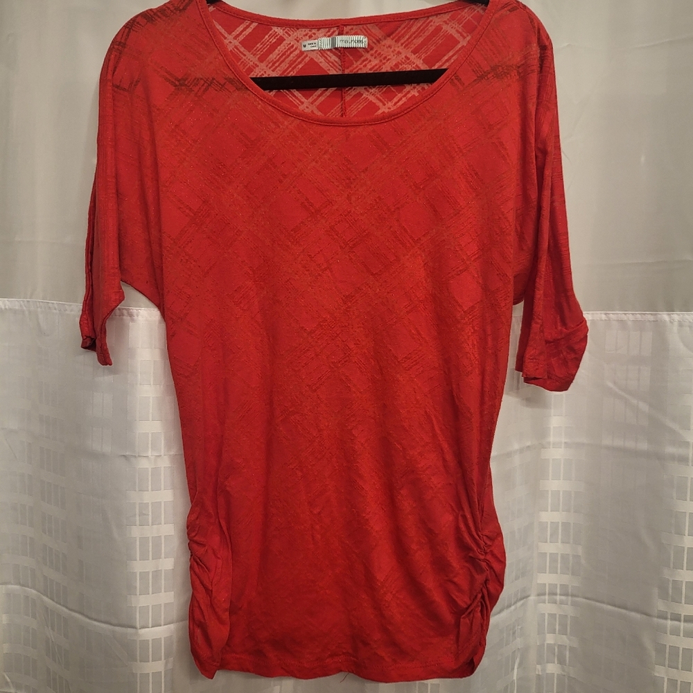 3/4 sleeve shirt